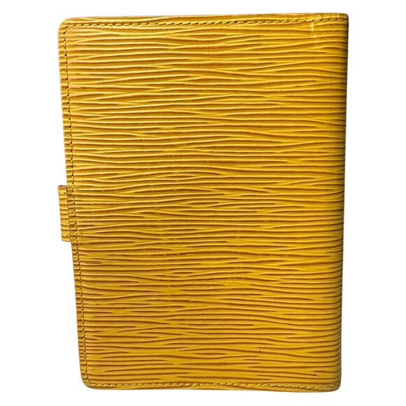 197. Louis Vuitton Yellow Agenda Wallet - Picture 2 of 9